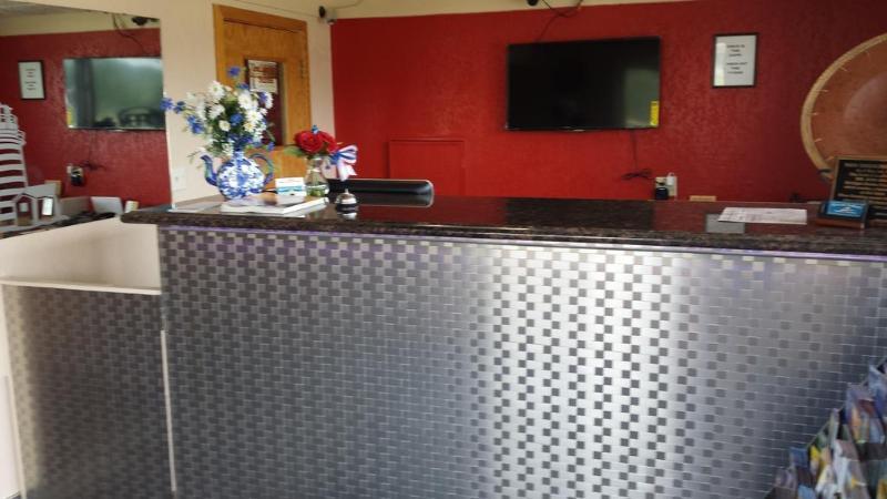Great Lakes Inn & Suites South Haven Bagian luar foto